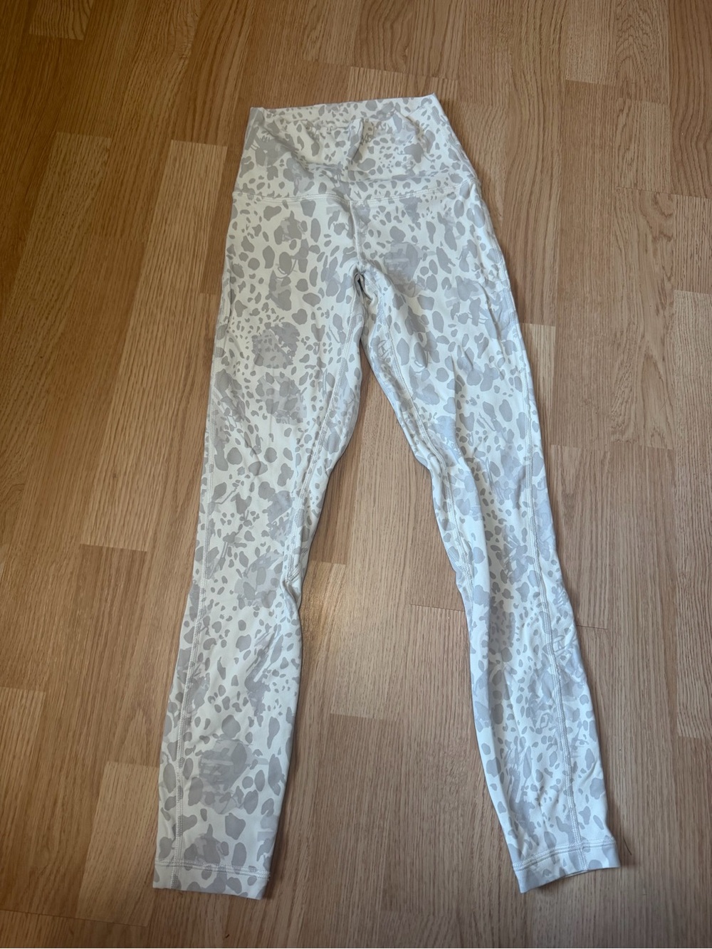 lululemon athletica Cream and Light Gray Animal Print Leggings